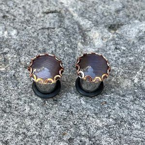 NWOT Rose Gold / Gray Stone / 4g Plugs
